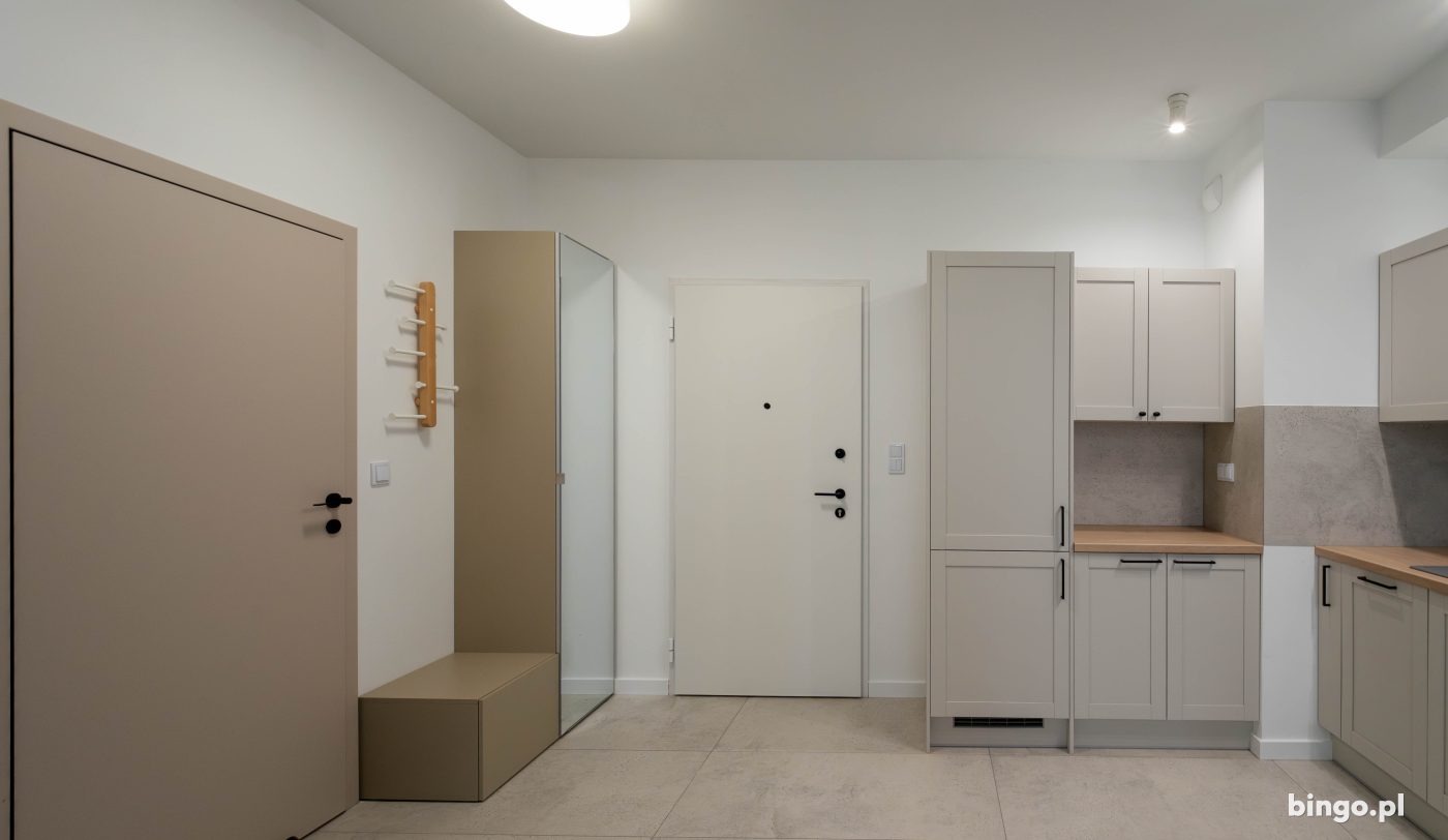 2 pokoje, 42,8 m² · Ursus