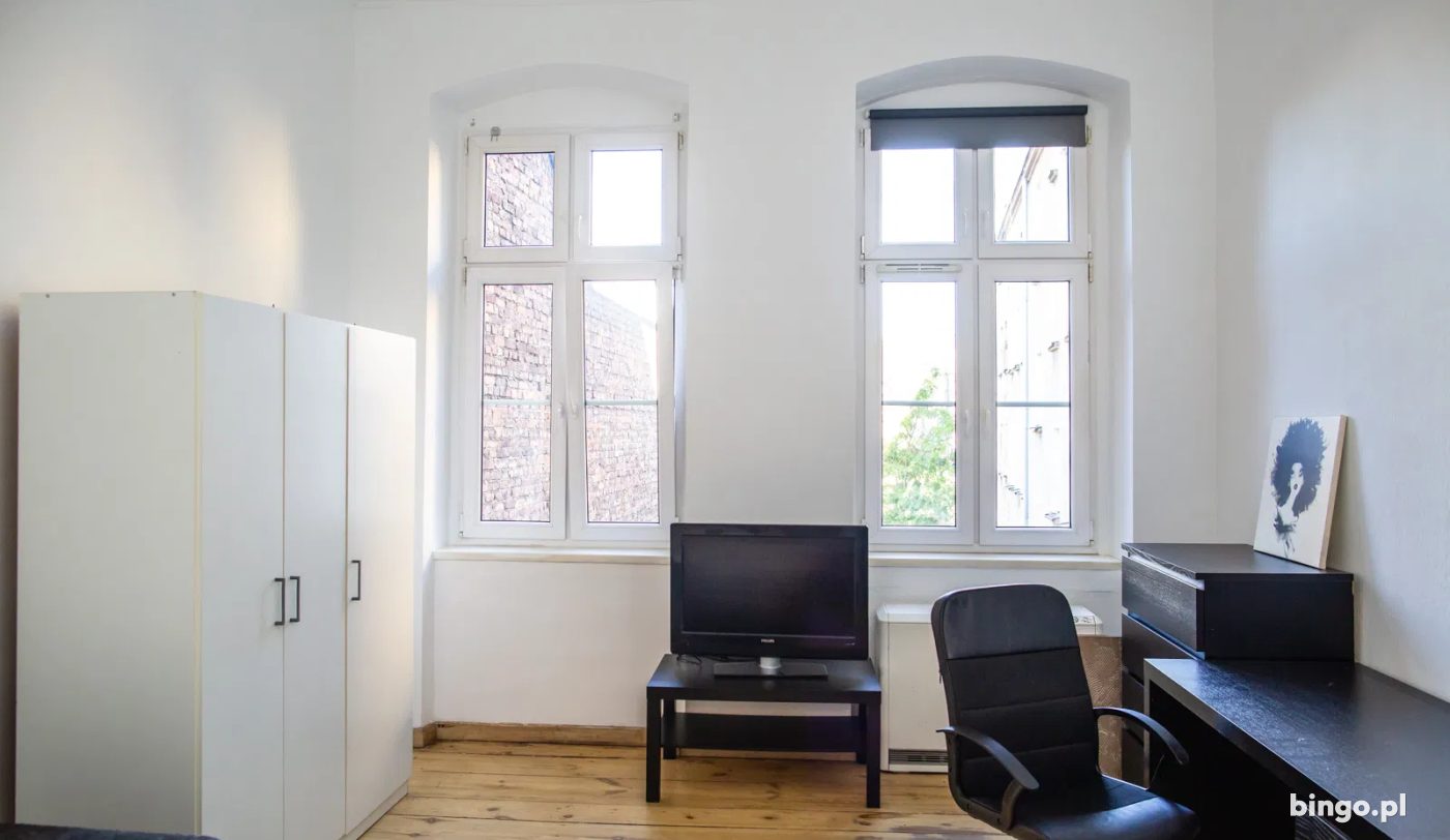 3 pokoje dla studentów | 90m² | Trzebnicka