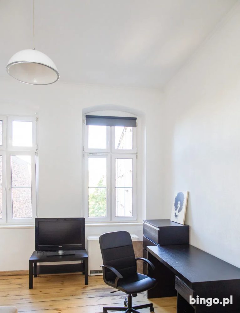 3 pokoje dla studentów | 90m² | Trzebnicka